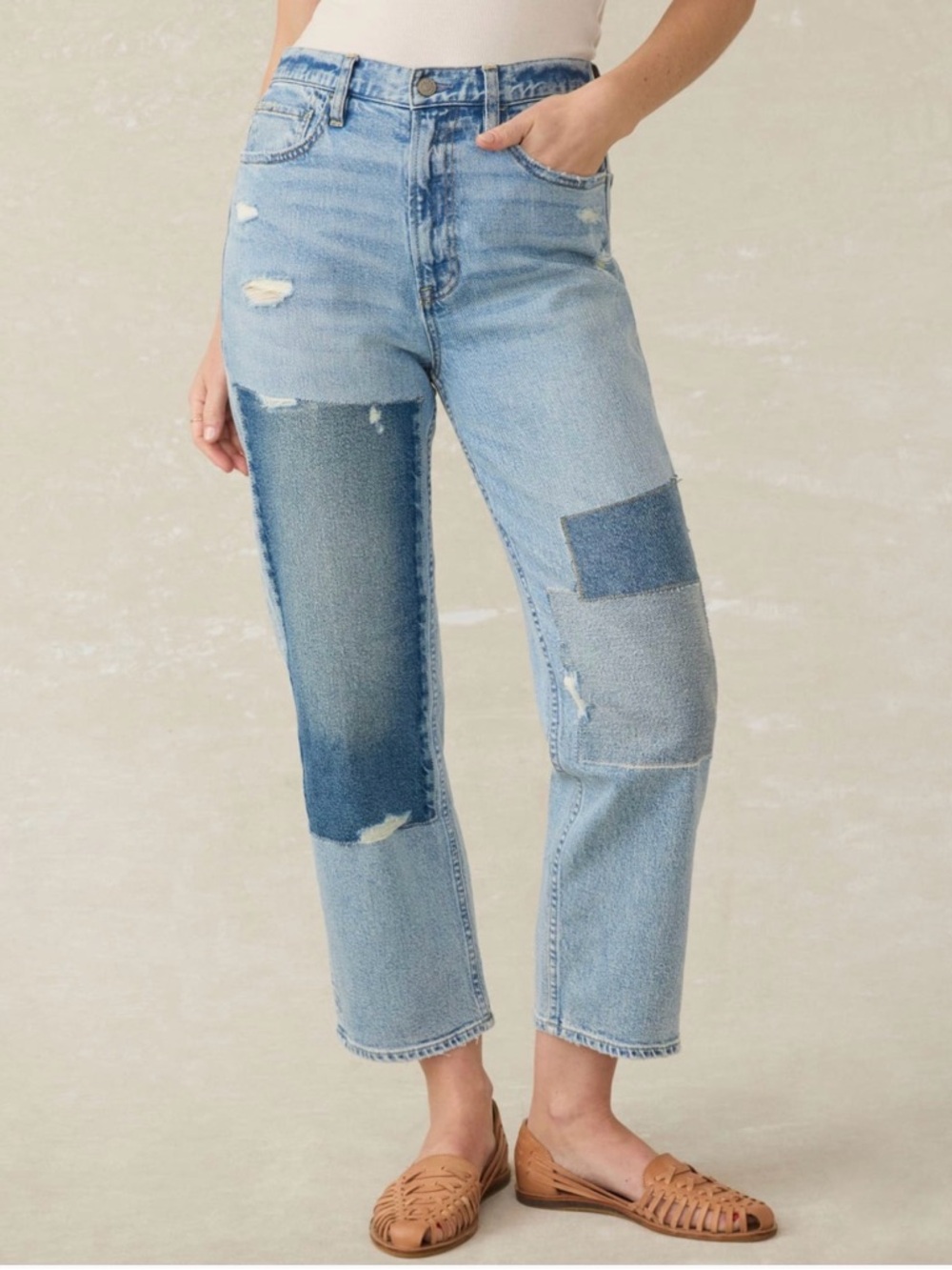 Faherty Women's Light Blue Distressed Patchwork Jeans; 90s Crop Patchwork Jean